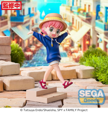 SEGA Spy x Family Series Anya Forger Resort! Luminasta Figure