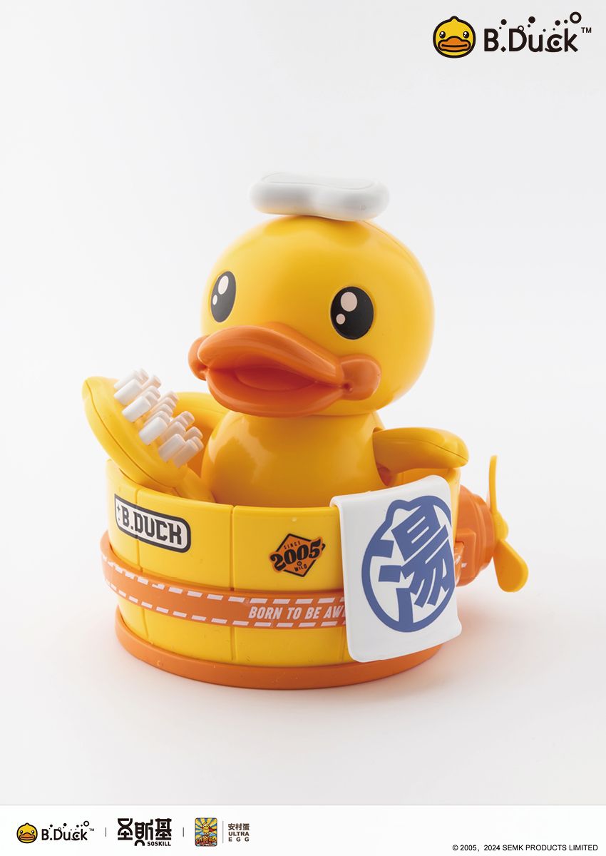 Eastern Model SHENGGE SOSKILL x ULTRA EGG B.Duck Plastic Model Kit - Trinity Hobby
