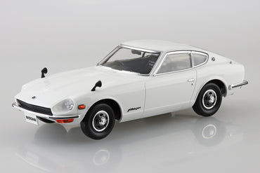 Aoshima 1/32 SNAP KIT #13-A Nissan S30 Fairlady Z (White)