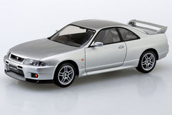 Aoshima 1/32 SNAP KIT #15-D Nissan R33 Skyline GT－R（Sonic Silver）