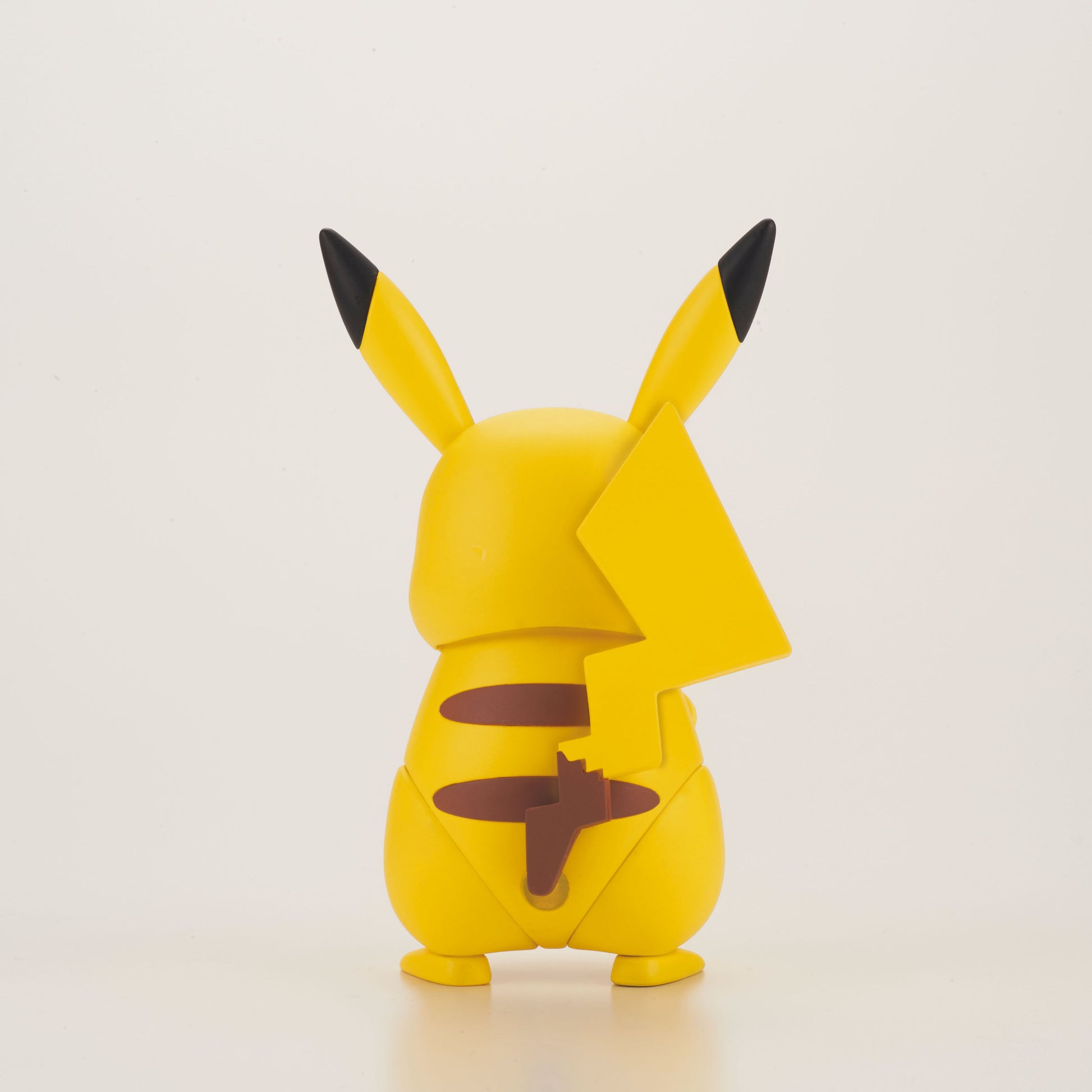 POKEMON MODEL KIT PIKACHU (NEW POSE) - Trinity Hobby