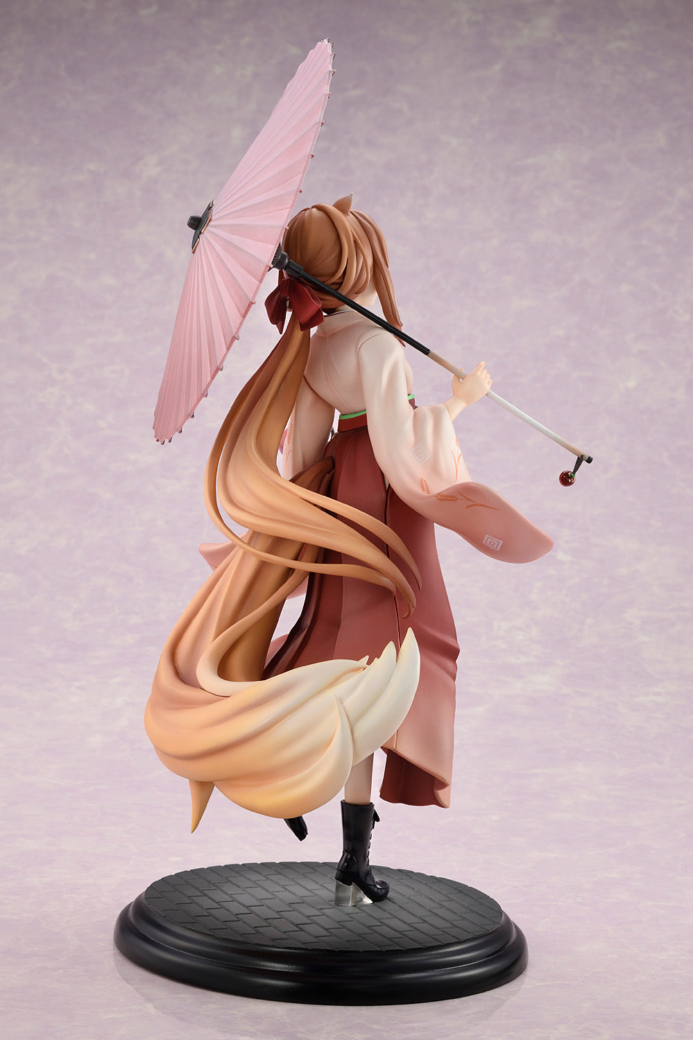Good Smile Company Spice and Wolf Series Holo Hakama Ver. 1/6 Scale Figure