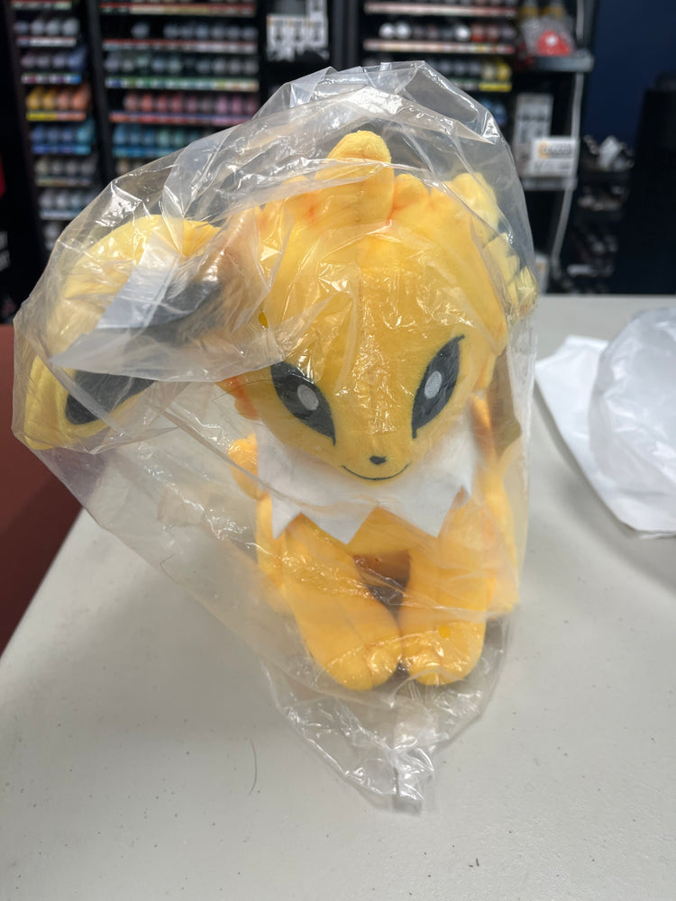 Pokemon Jolteon Plushie (24cm)