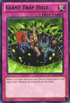 Giant Trap Hole (Green) [DL16-EN017] - Duelist League Promo Unlimited - Rare - Trinity Hobby