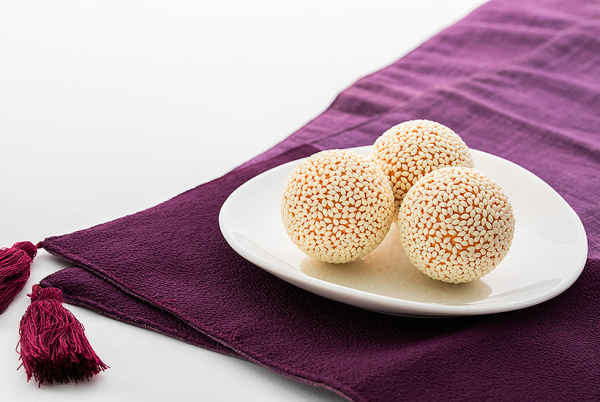 Sesame Ball Plastic Model