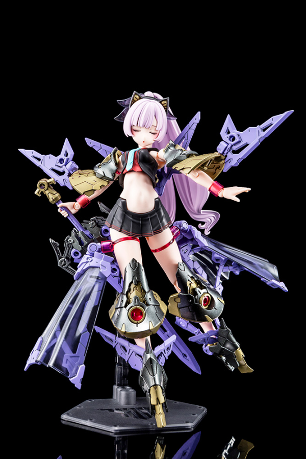 BUSTER DOLL PALADIN DARKNESS CLAW - Trinity Hobby