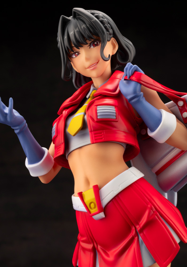 TRANSFORMERS  STARSCREAM BISHOUJO  STATUE