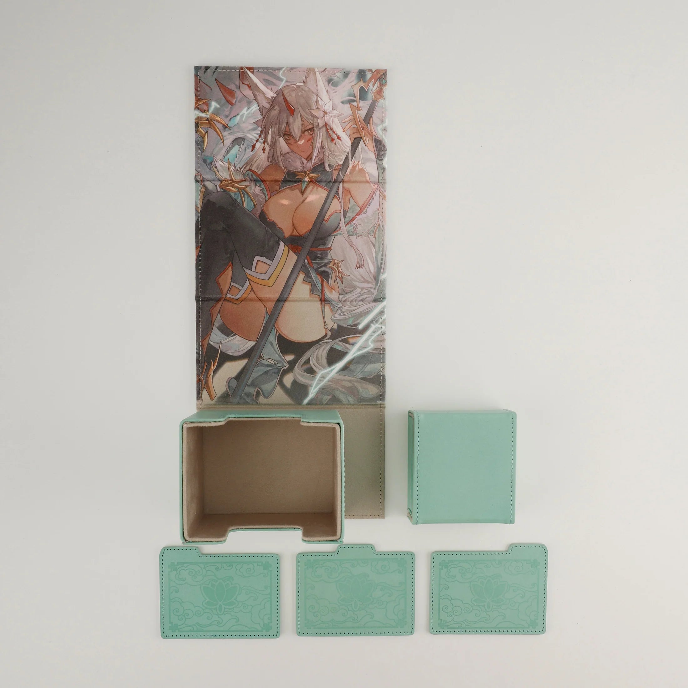 Manamoon Oni Blossom FARRA Dicewinder Deck Boxes [Genuine Leather] (Limit 1 Per Person)