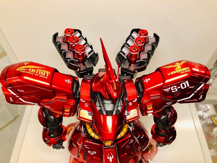 Delpi Decals MG SAZABI WHITE & Gold part HOLO WATER DECAL