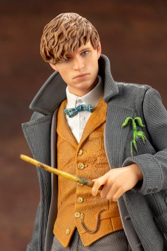 Kotobukiya 1/10 ARTFX+ Fantastic Beasts: The Crimes of Grindelwald: Newt Scamander - Trinity Hobby