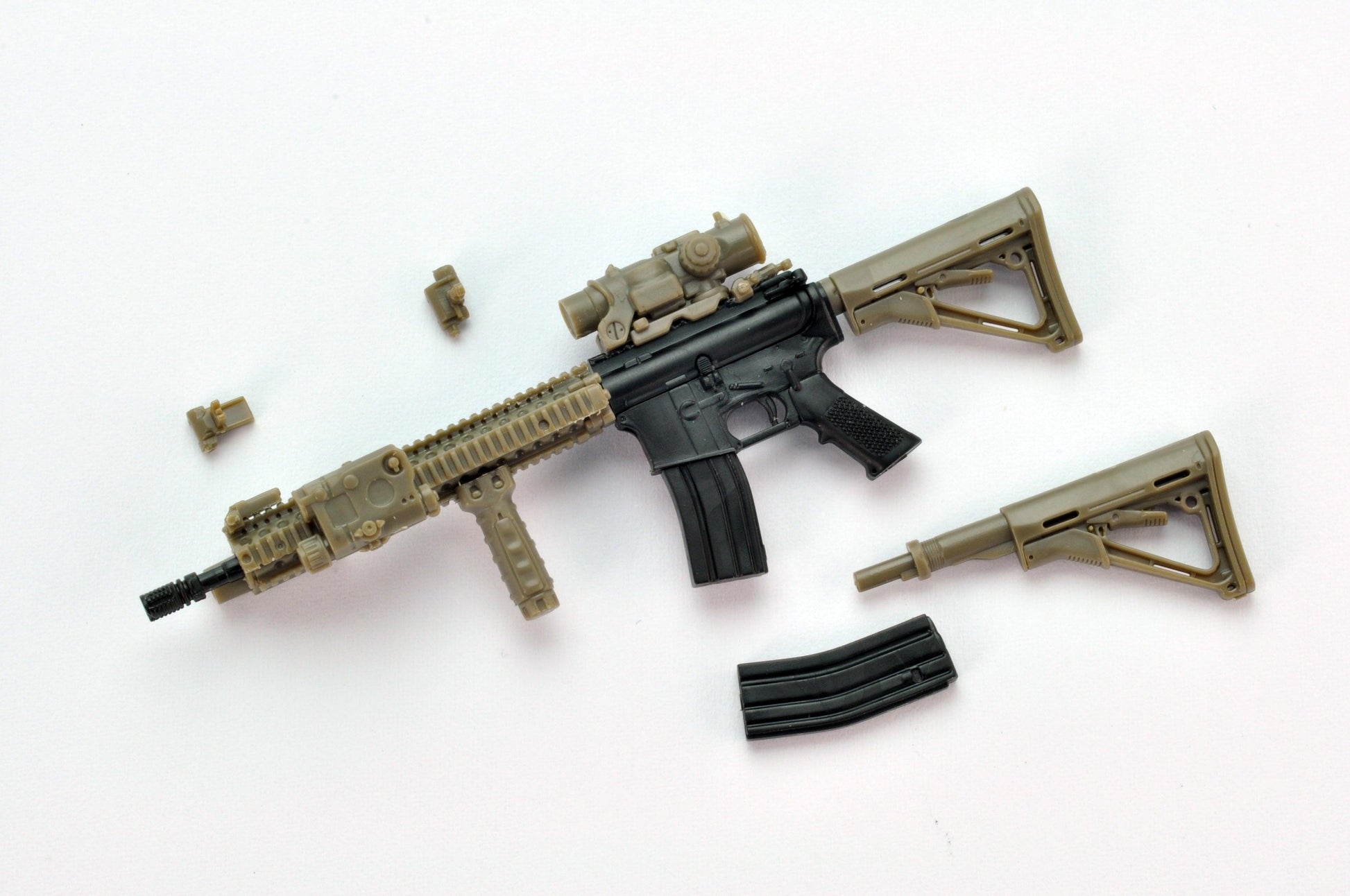 TomyTec Little Armory 1/12 LA037 M4A1 SOPMOD Block 2 Type Rifle - Trinity Hobby