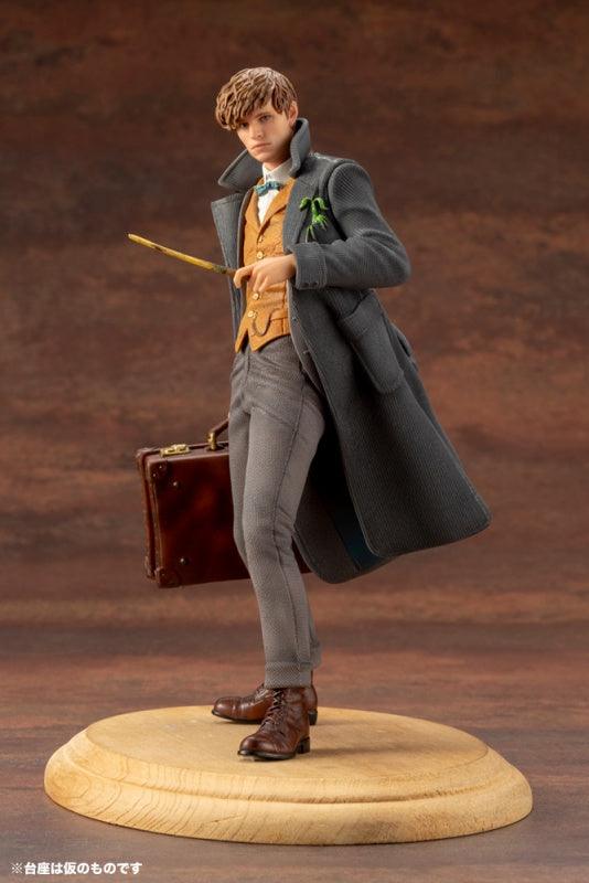 Kotobukiya 1/10 ARTFX+ Fantastic Beasts: The Crimes of Grindelwald: Newt Scamander - Trinity Hobby