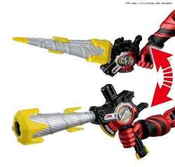 Bandai: Figure-Rise Standard Kamen Rider Masked Rider Build Rabbit Tank Form - Trinity Hobby