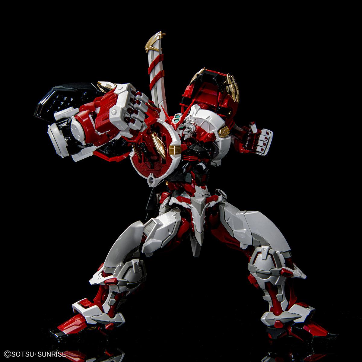 Hi-RESOLUTION MODEL 1/100 GUNDAM ASTRAY RED FRAME POWERED RED - Trinity Hobby