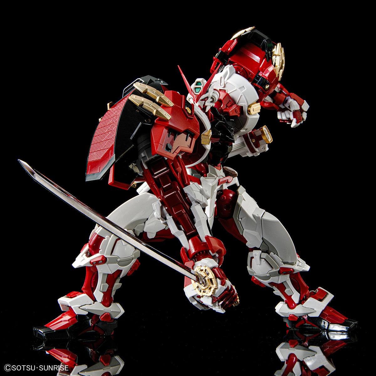 Hi-RESOLUTION MODEL 1/100 GUNDAM ASTRAY RED FRAME POWERED RED - Trinity Hobby